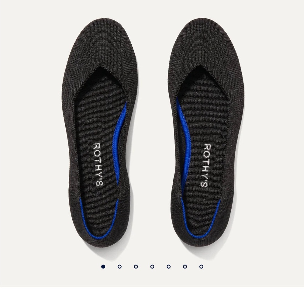Rothys flats size 6.5 good condition- retail over $100